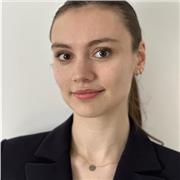 Etudiante à l'ESCP Business School, donne cours de français en ligne du collège au lycée